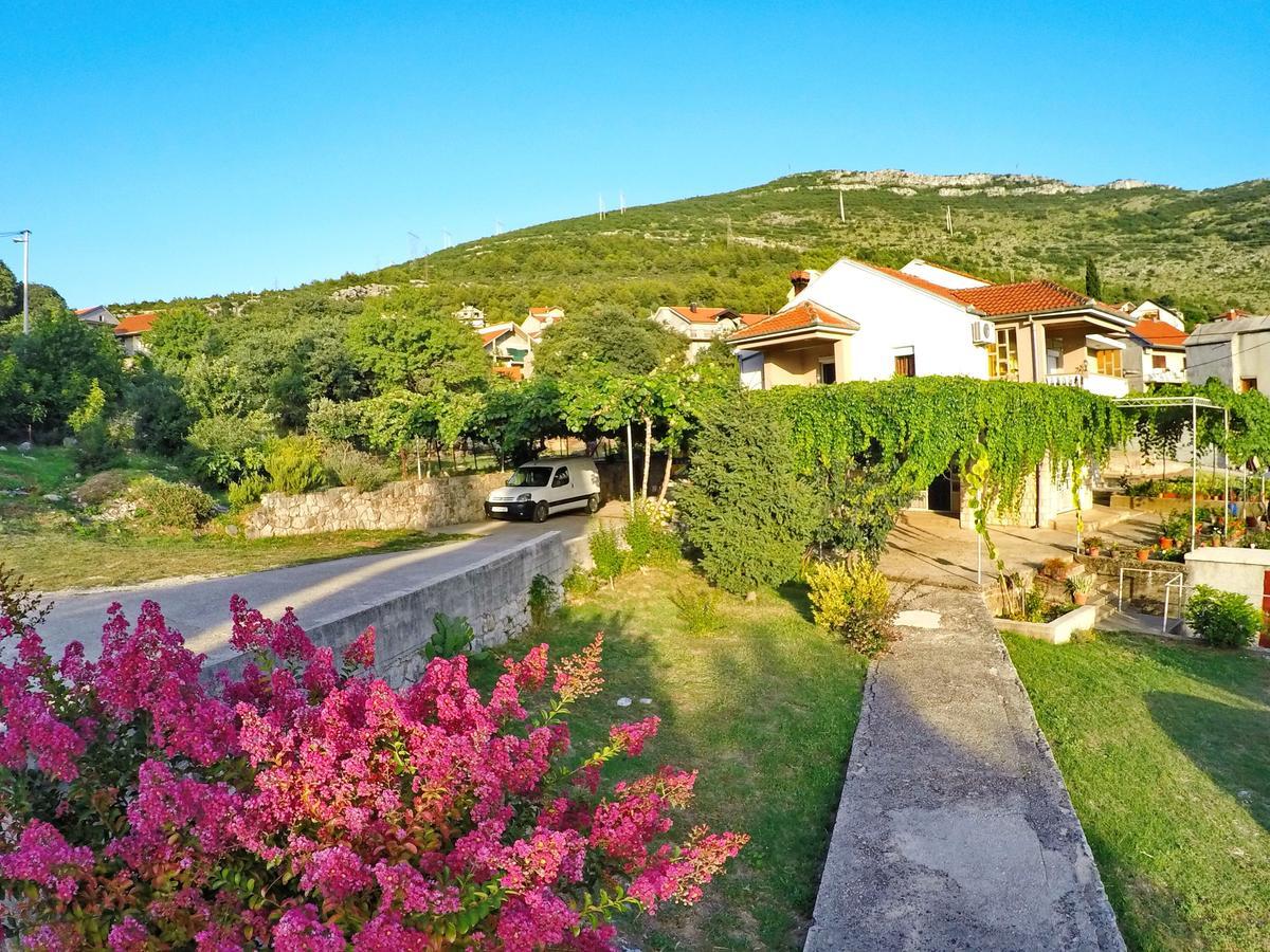 Apartman Spirto Trebinje Exterior foto